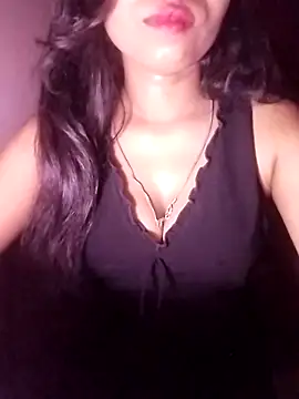 Show modela Malikaaa_V na web-kameri