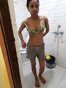 sexy_shital élő XXX-chatje