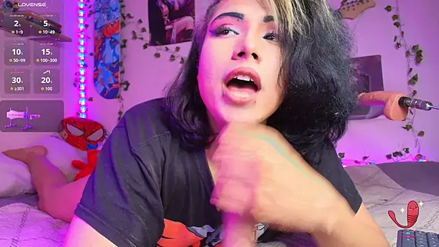 Alex_Tehir Adlı Modelin Canlı XXX Sohbeti