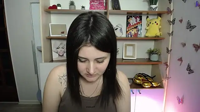 Katrin_kiss_ Webcamshow