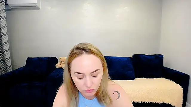 LiluMoon__ 라이브 XXX 채팅