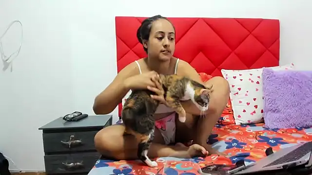 XXX chat uživo modela Alexxa_Rodriguez