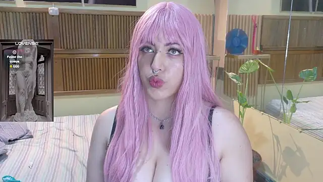 Eli666uwu Adlı Modelin Canlı XXX Sohbeti