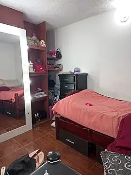 MariamGray1 现场XXX聊天