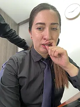 Czat XXX na żywo – suzy-111