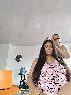 Sara_y_Amy লাইভ XXX চ্যাট