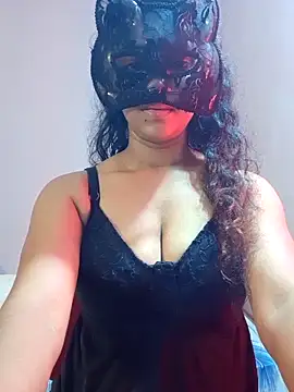 Czat XXX na żywo – Pink_Feather
