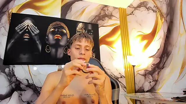 mono_blonde – webcam-show