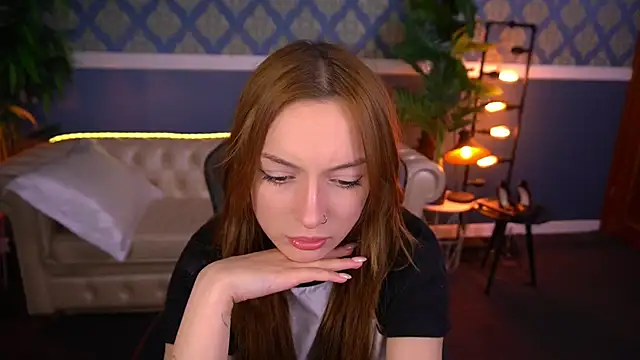 Chat XXX Live LizzaMoonn