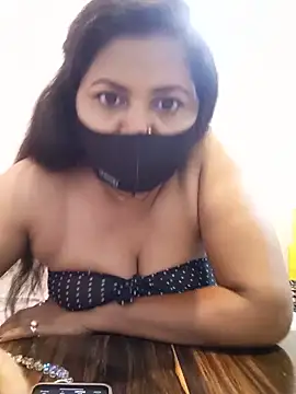 Miss_kirtii Chat XXX live