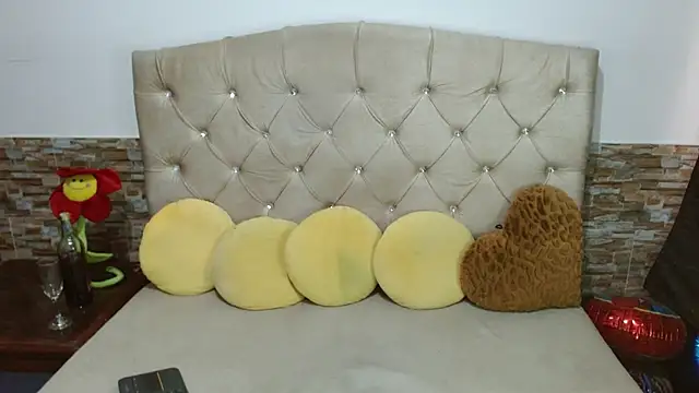 Adafield_'s Live XXX Chat