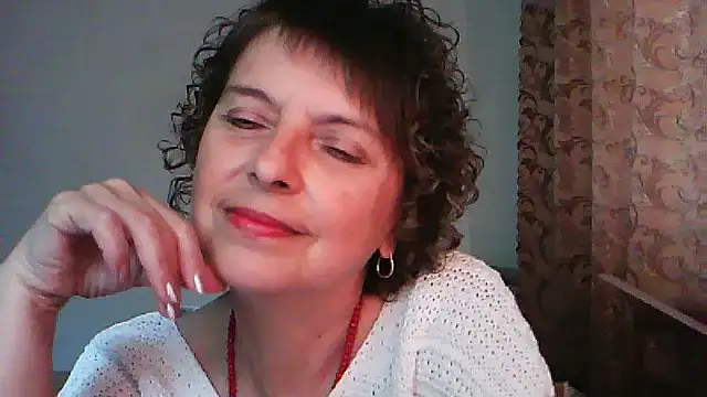 Show modela ElizabethGorden na web-kameri