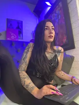 SALOME_KORLAND Chat XXX in diretta
