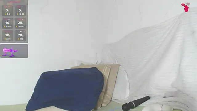 Chat XXX en directo de BiirdyDavis