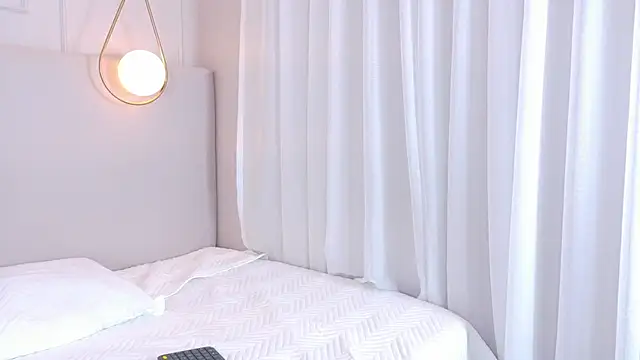 Chat XXX ao vivo de ZoeyPetit