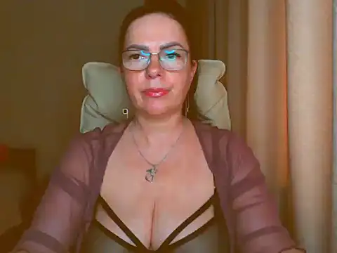 Czat XXX na żywo – Monica-1203