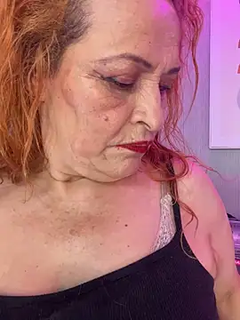 Chat +18 de Wife_sexxx ao vivo