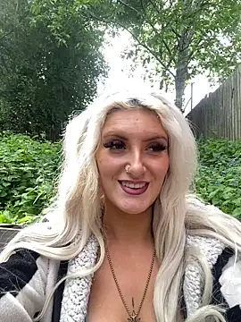 Livistreetxx webcam show