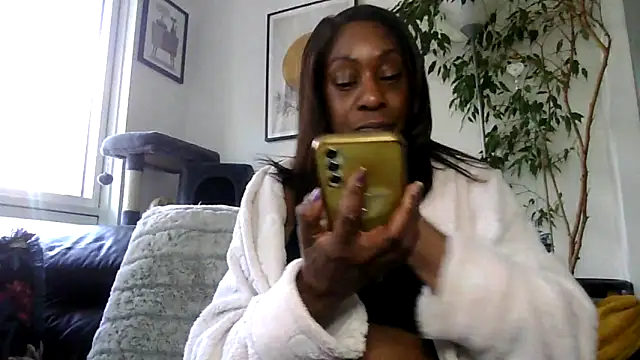 EbonyBlue-x webcam show
