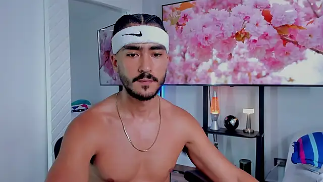 david__johnson372 live XXX chat