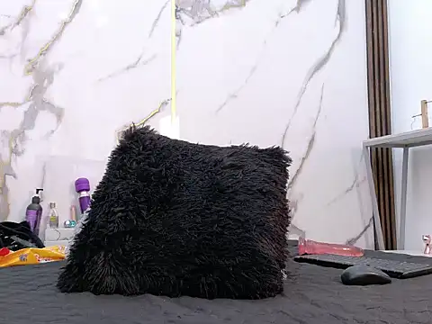 KarlaSmith__'s Live XXX Chat