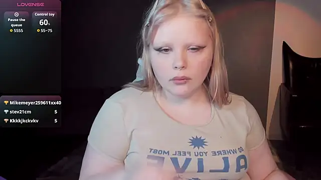 LottieReed's Live XXX Chat