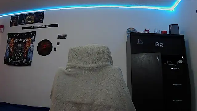 Fenix_hardcock Adlı Modelin Web Kamerası Şovu