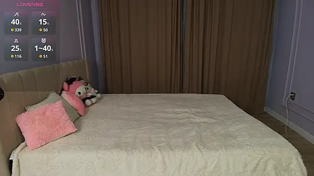 Webkamerová show hikom1ko