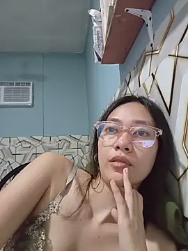 urnaughty_creamypie 라이브 XXX 채팅