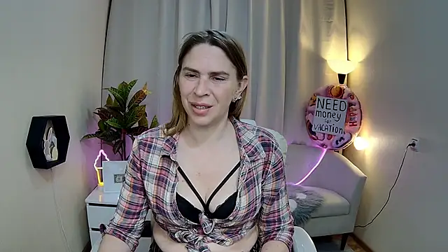 TessaDaybreak Chat XXX in diretta