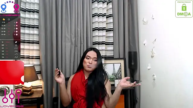 Fantacyloverr 网络视讯表演