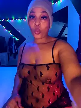 ORUOMA live XXX chat
