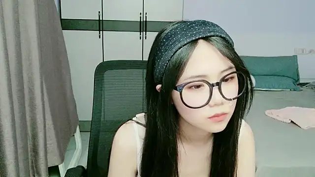 xiaoxiaoyu030 网络视讯表演