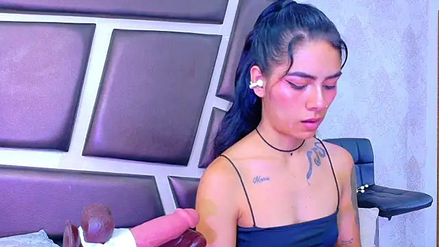 แชท XXX สดของ NicoleEsposito