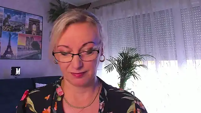 vanessa_chat: απευθείας συνομιλία ΧΧΧ