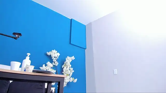 letty_straus 现场XXX聊天