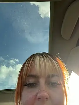 Živý XXX chat ObviouslyPeachy