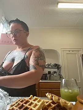 quinnmariexo's Live XXX Chat