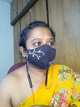 sexynayan23's Webcam Show