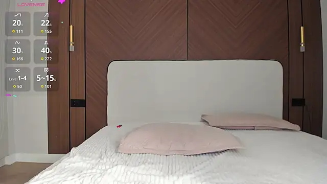 Takanasin Chat XXX live