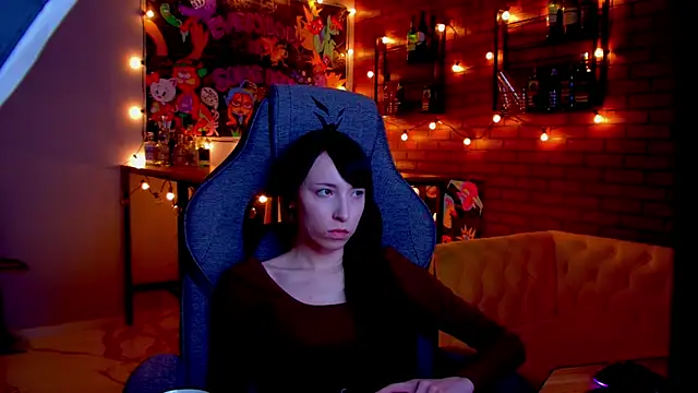 SeraphineSparda Chat XXX live