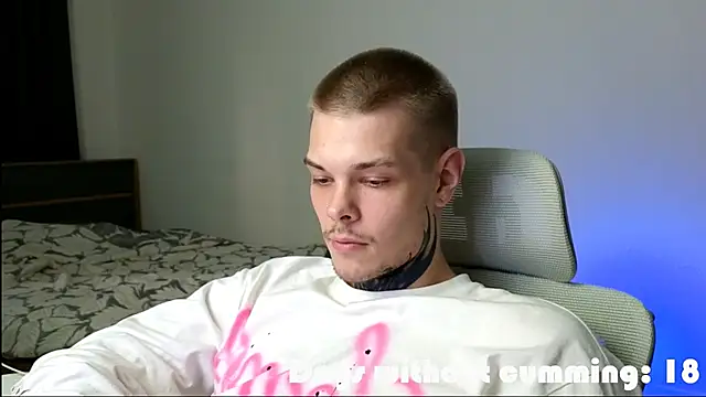 DENIS_HERE's Live XXX Chat