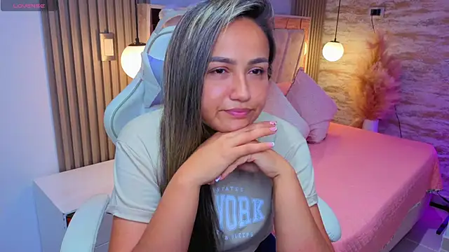 Živý XXX chat Tender_lila