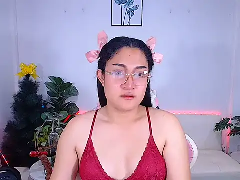 plysaithailand Adlı Modelin Web Kamerası Şovu