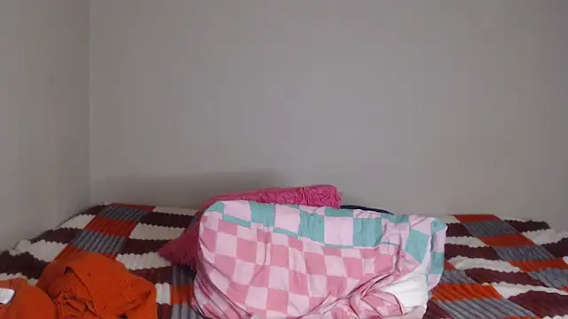 Chat +18 de PIXIEBITCHXXX26 ao vivo