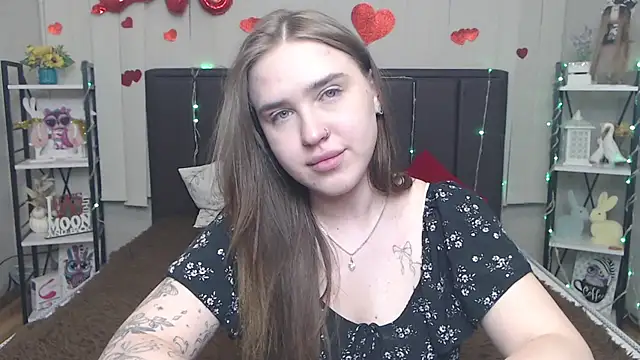LauraHlot Chat XXX in diretta