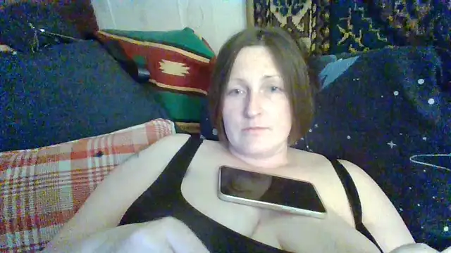 AllaSowinskaya Chat XXX in diretta