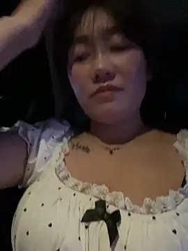 Molly-xiao's Webcam Show