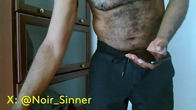 sinnernoir Adlı Modelin Canlı XXX Sohbeti