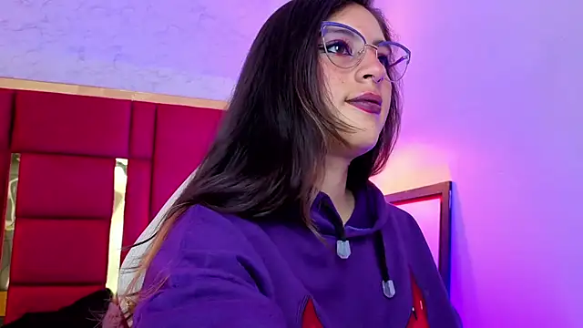 XXX chat uživo modela moon_winy